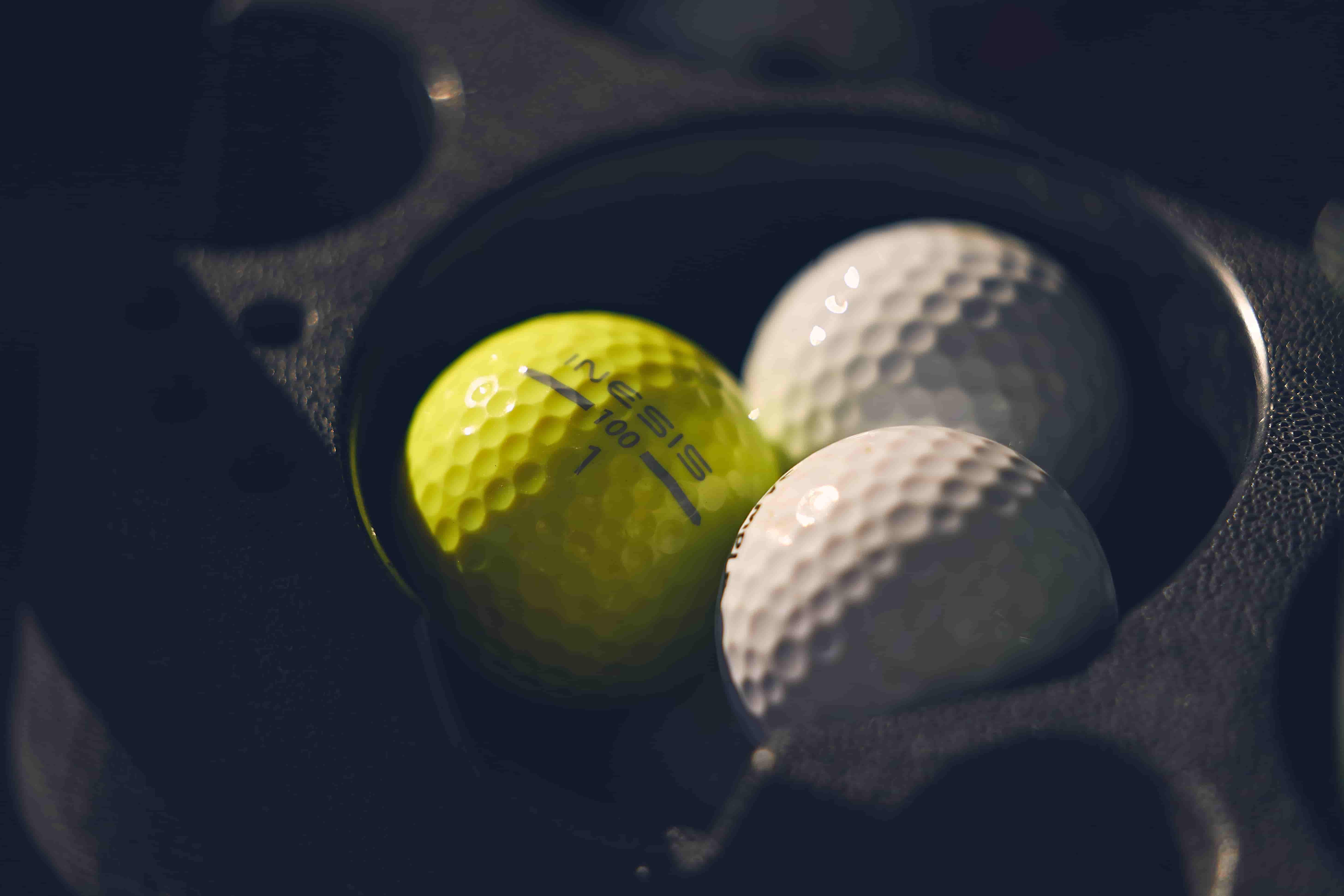 How to Choose The Right Golf Balls?